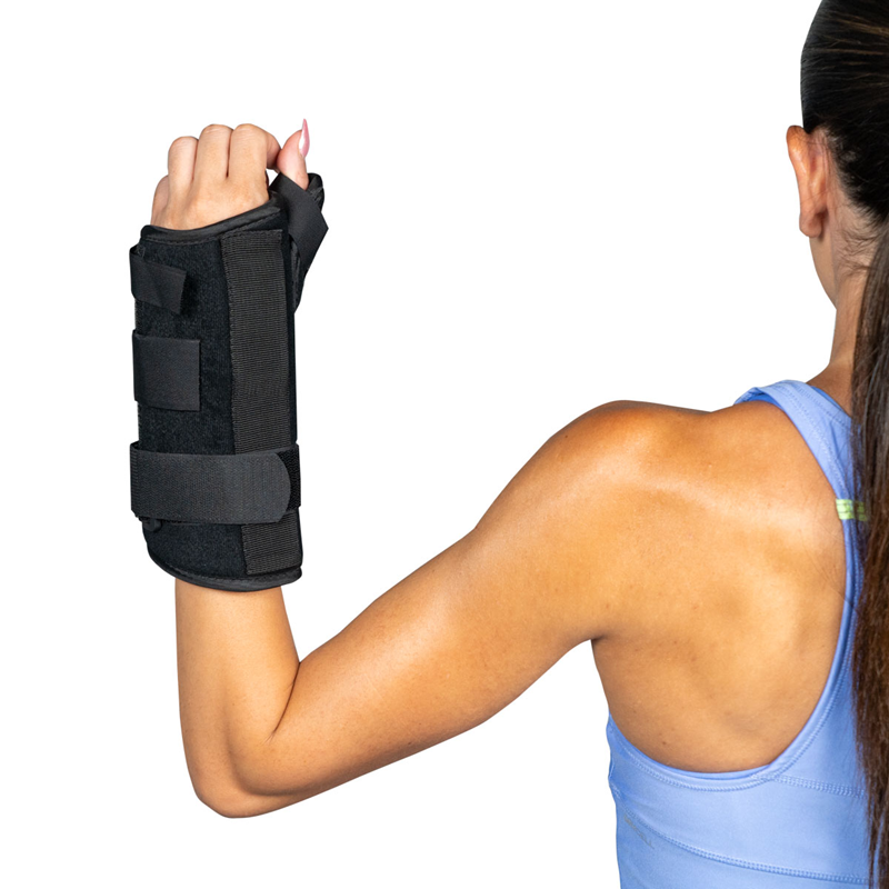 Lühike käe-randmeortoos pöidlatoega, Ref. A2437