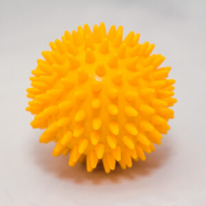 Nagadega massaažipall - 8 cm