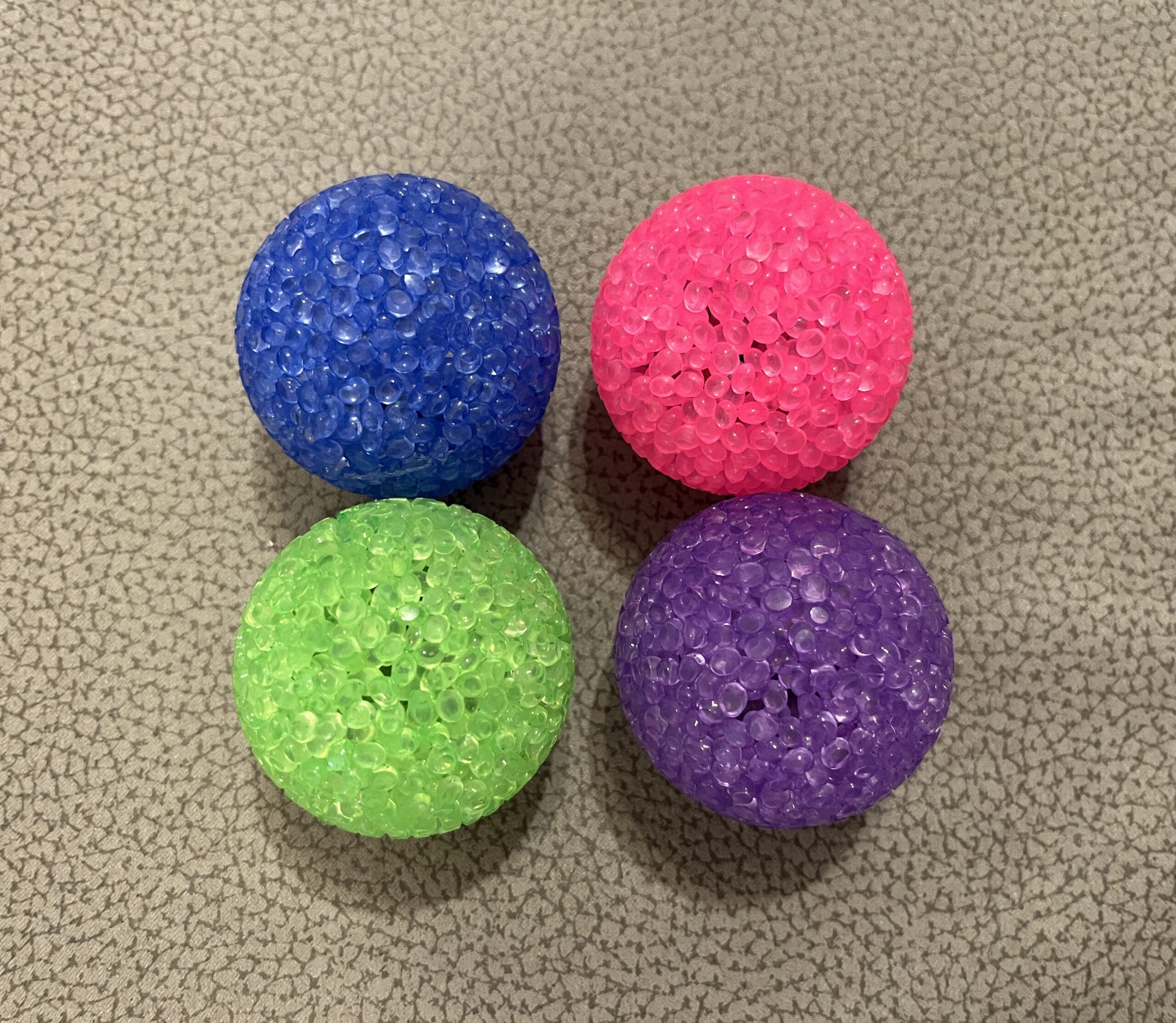 Väike pall kellukesega “Fantaasiapall” - (5,5 cm, 7,5 cm) - Pilt 2
