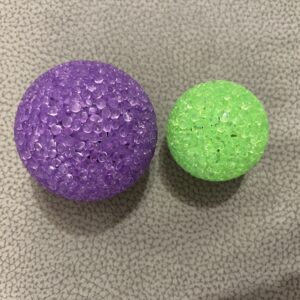 Väike pall kellukesega “Fantaasiapall” - (5,5 cm, 7,5 cm)