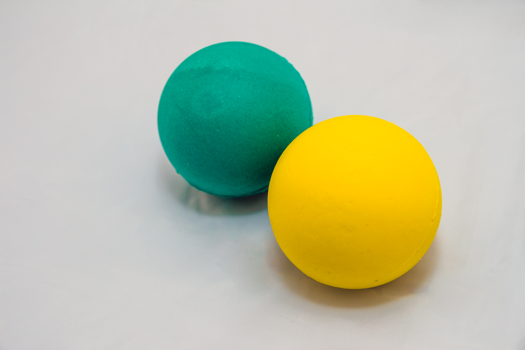 Väike vahtpall - 7 cm - Pilt 6